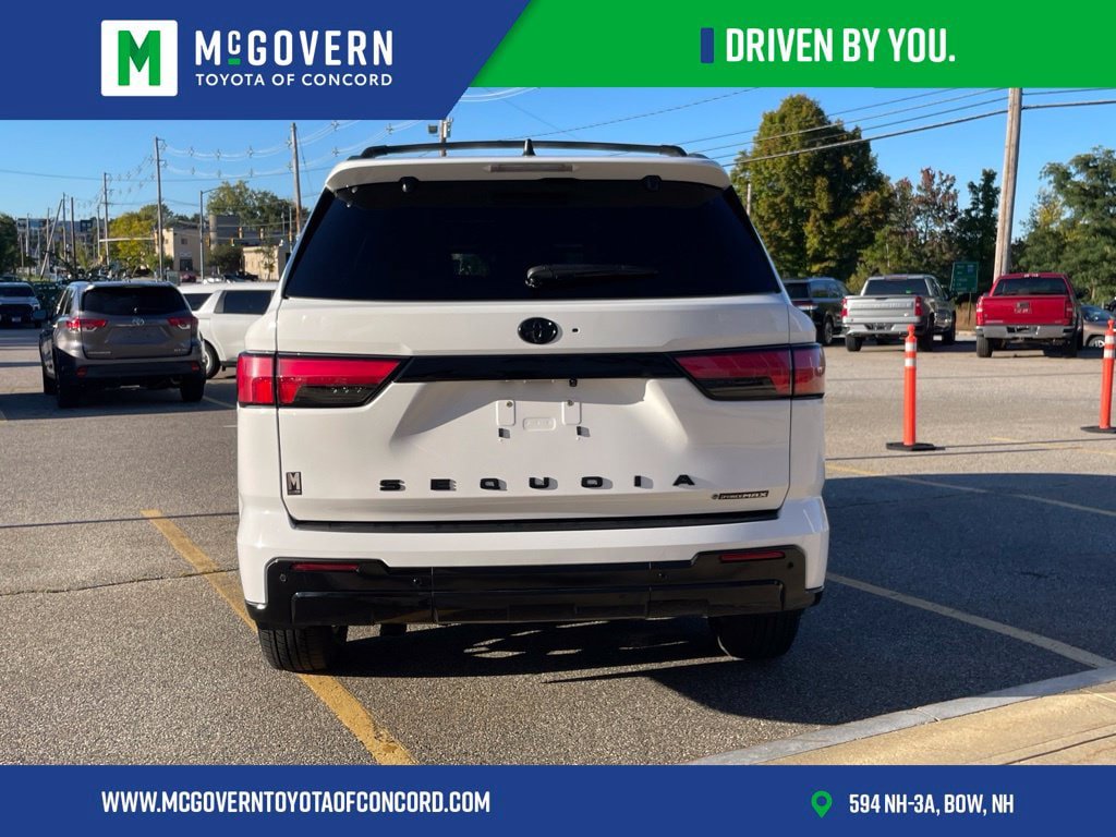 Used 2025 Toyota Sequoia Limited w/ Nightshade Package AWD/4WD image 4