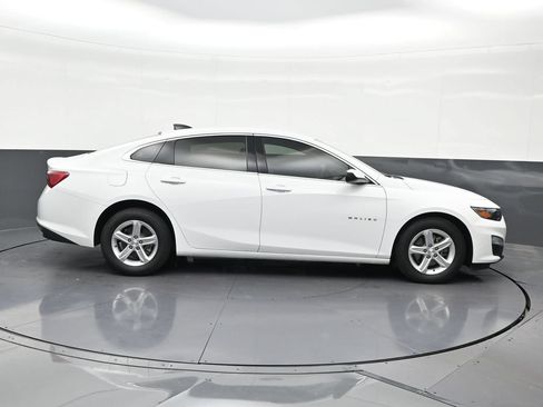 Used 2024 Chevrolet Malibu LS FWD image 7