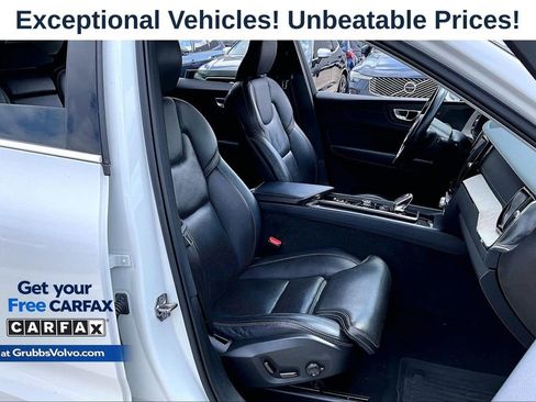 Used 2022 Volvo XC60 B5 Inscription w/ Advanced Package AWD/4WD image 8