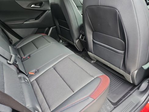 New 2026 Chevrolet Equinox RS AWD/4WD image 11