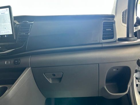 Used 2024 Ford Transit 350 XLT RWD image 23