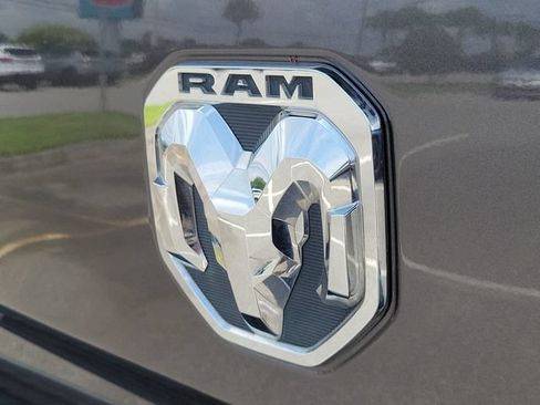 Used 2019 RAM 3500 Laramie AWD/4WD image 8