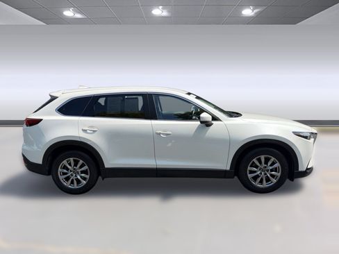 Used 2018 MAZDA CX-9 Touring FWD image 8