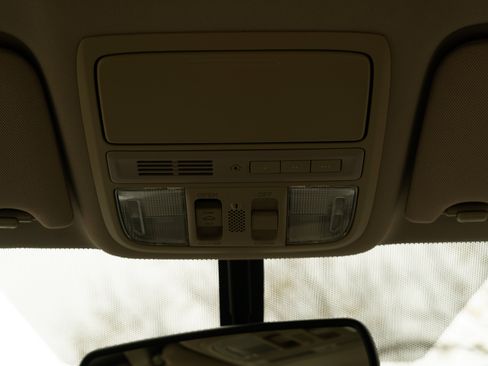 Used 2016 Honda Accord EX-L image 36