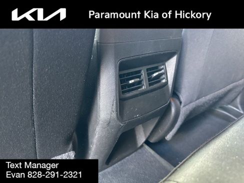 Used 2023 Chevrolet Colorado Trail Boss image 14