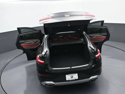 Used 2025 BMW X4 xDrive30i AWD/4WD image 42