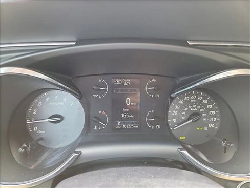 Used 2020 Toyota Sequoia Platinum AWD/4WD image 23