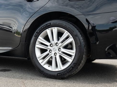 Used 2015 Lexus ES 350 w/ Premium Package image 16