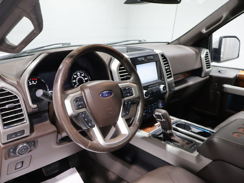 Used 2015 Ford F150 King Ranch w/ Equipment Group 601A Luxury AWD/4WD image 25