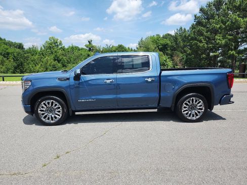 Certified 2025 GMC Sierra 1500 Denali Ultimate AWD/4WD image 2