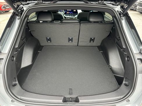 New 2026 Chevrolet Equinox EV LT image 21