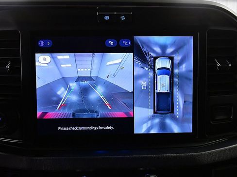 Used 2025 Ford F450 Platinum w/ FX4 Off-Road Package image 25