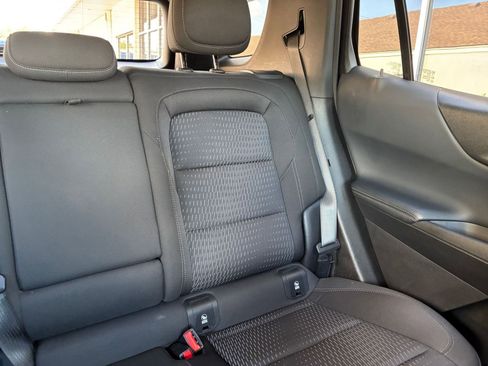 Used 2025 Chevrolet Equinox LT image 38