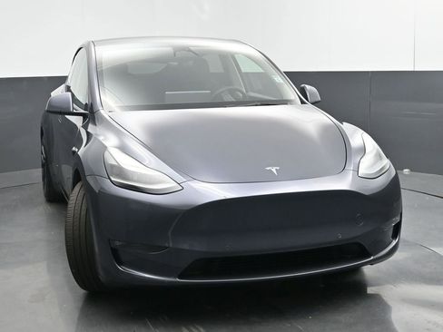 Used 2022 Tesla Model Y Performance AWD/4WD image 8
