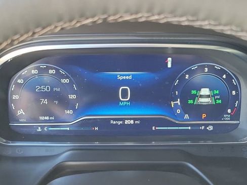 Certified 2024 Chevrolet Suburban LT w/ Luxury Package image 23