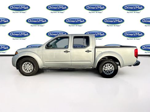 Used 2017 Nissan Frontier SV image 6
