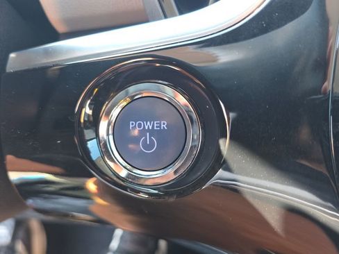 Used 2021 Toyota Prius Prime Limited FWD image 27