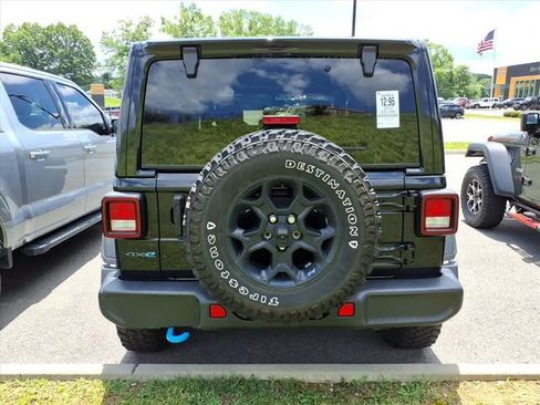 Used 2023 Jeep Wrangler Unlimited w/ Sun & Screen Package AWD/4WD image 7