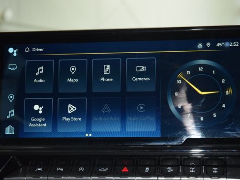 Used 2024 Chevrolet Silverado 1500 ZR2 image 31