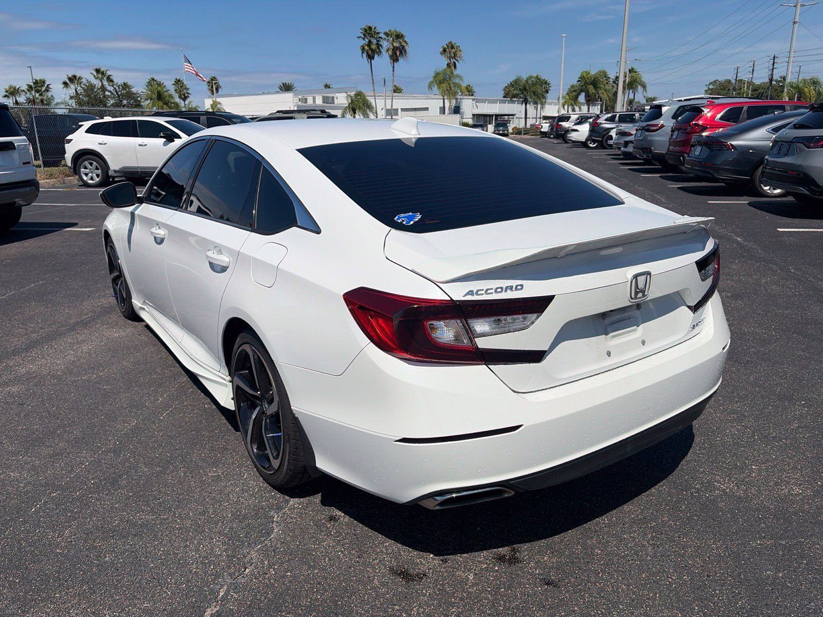 Used 2018 Honda Accord Sport image 5
