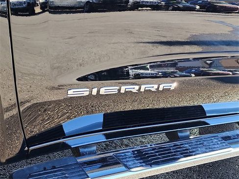 New 2026 GMC Sierra 1500 SLT w/ SLT Premium Plus Package image 13