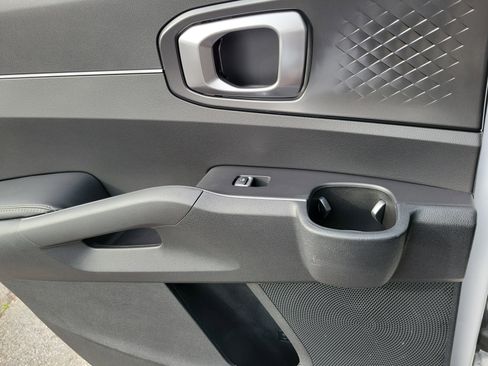 New 2025 Kia Sorento S AWD/4WD image 13