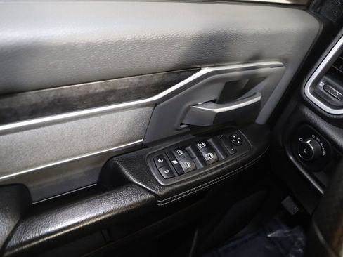 Used 2021 RAM 2500 Big Horn image 23