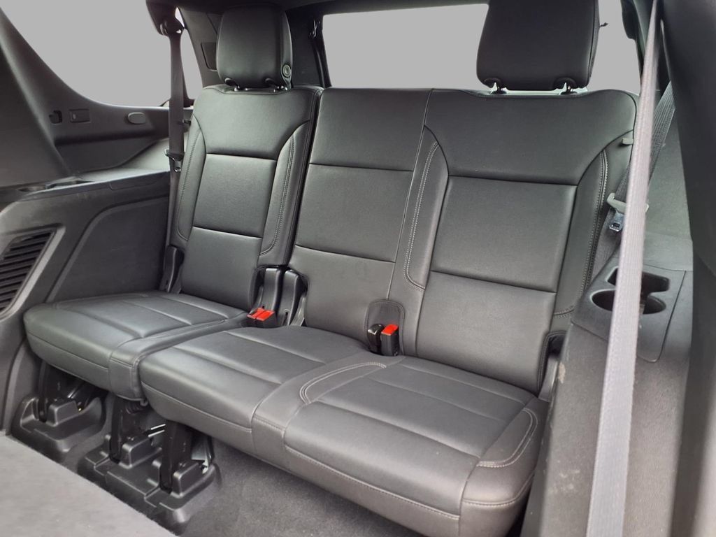 Used 2024 Chevrolet Tahoe LT AWD/4WD image 25