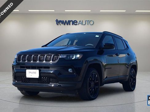 Certified 2023 Jeep Compass Altitude w/ Convenience Group image 1