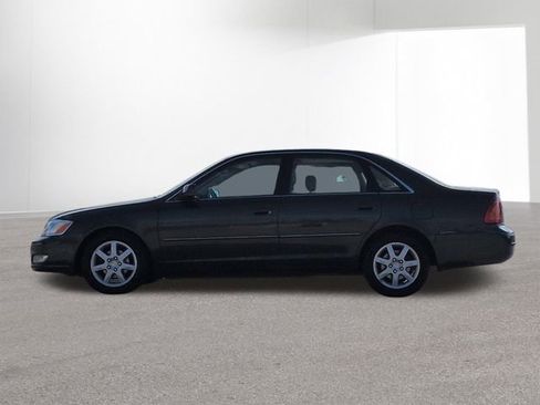 Used 2000 Toyota Avalon XLS image 8