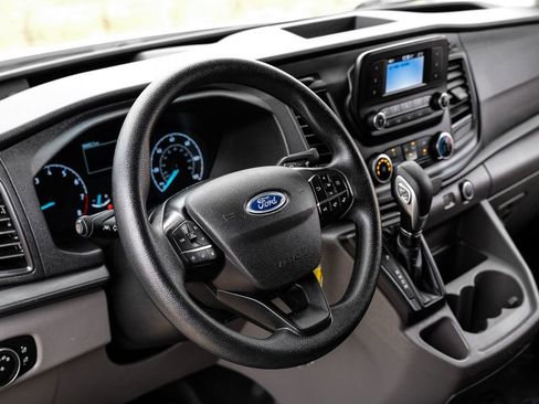 Used 2021 Ford Transit 350 XLT image 12