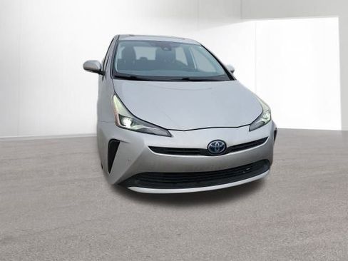 Used 2021 Toyota Prius Limited w/ Premium Convenience Package image 12