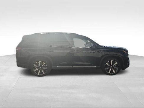 Certified 2023 Honda Pilot Touring image 8