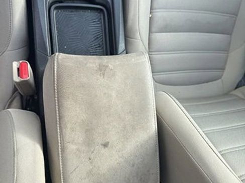 Used 2018 Honda CR-V EX image 16