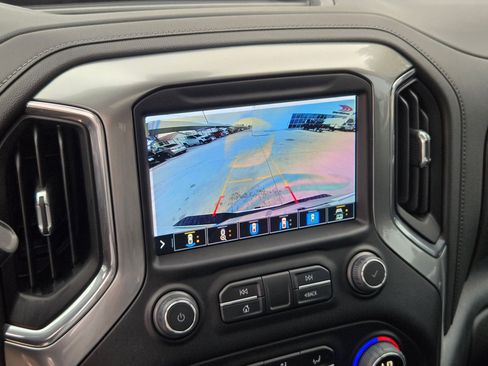 Used 2022 Chevrolet Silverado 2500 LTZ w/ LTZ Plus Package image 19