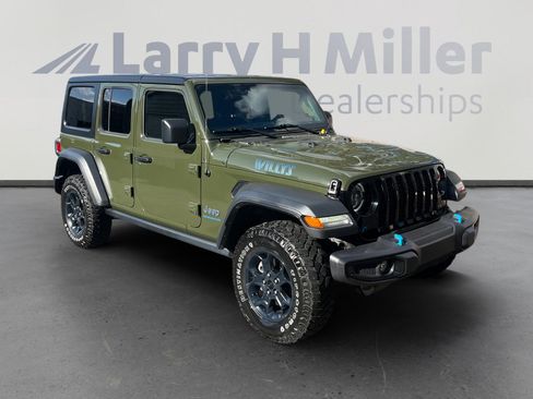 Used 2023 Jeep Wrangler Unlimited AWD/4WD image 7