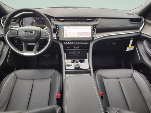 New 2026 Jeep Grand Cherokee Limited Reserve image 9