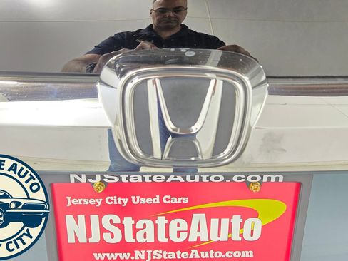 Used 2016 Honda CR-V SE image 28