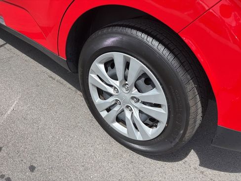 Certified 2023 Kia Soul LX FWD image 16