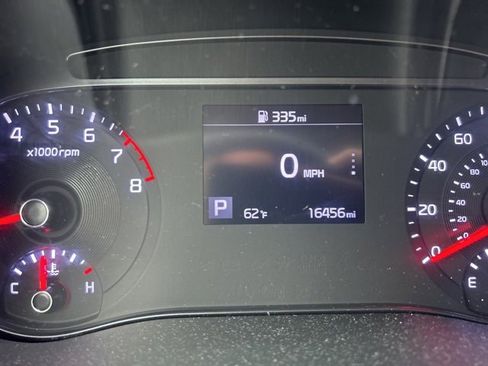 Used 2020 Kia Soul LX image 13