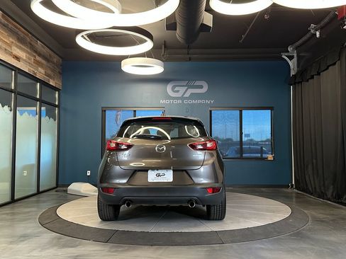 Used 2018 MAZDA CX-3 Touring AWD/4WD image 4