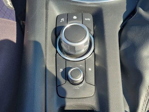 Used 2023 MAZDA MX-5 Miata Grand Touring RWD image 28
