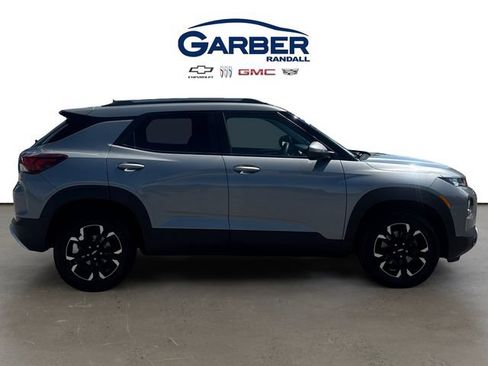 Used 2023 Chevrolet TrailBlazer LT w/ Convenience Package AWD/4WD image 6