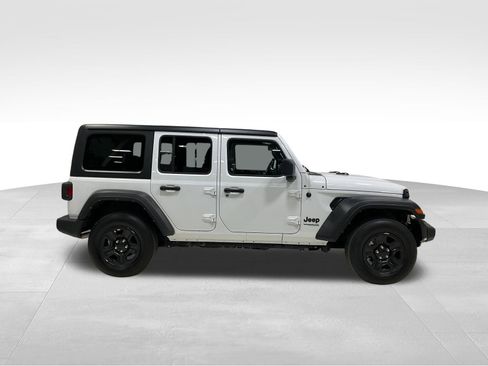 Used 2022 Jeep Wrangler Unlimited Sport AWD/4WD image 4