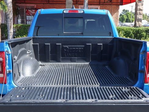 Used 2022 RAM 1500 Laramie AWD/4WD image 8
