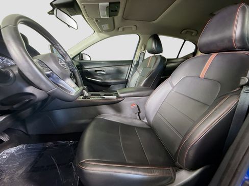 Used 2024 Nissan Sentra SR w/ SR Premium Package FWD image 22