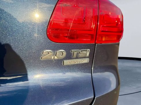 Used 2013 Volkswagen Tiguan S AWD/4WD image 9