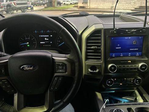 Certified 2020 Ford Expedition XLT image 7