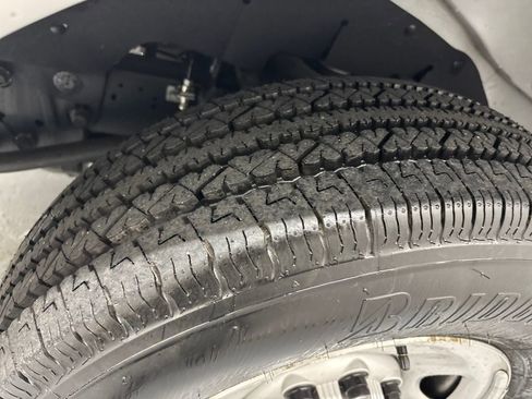 New 2024 Chevrolet Express 3500 Extended image 28