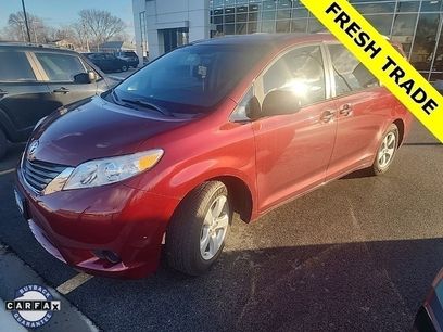 Used 2012 Toyota Sienna LE